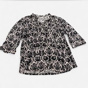 Avenue Black and Cream Blouse